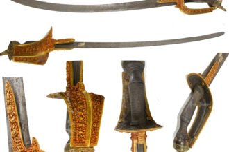 Pedang Aceh Berhias Emas dan Permata